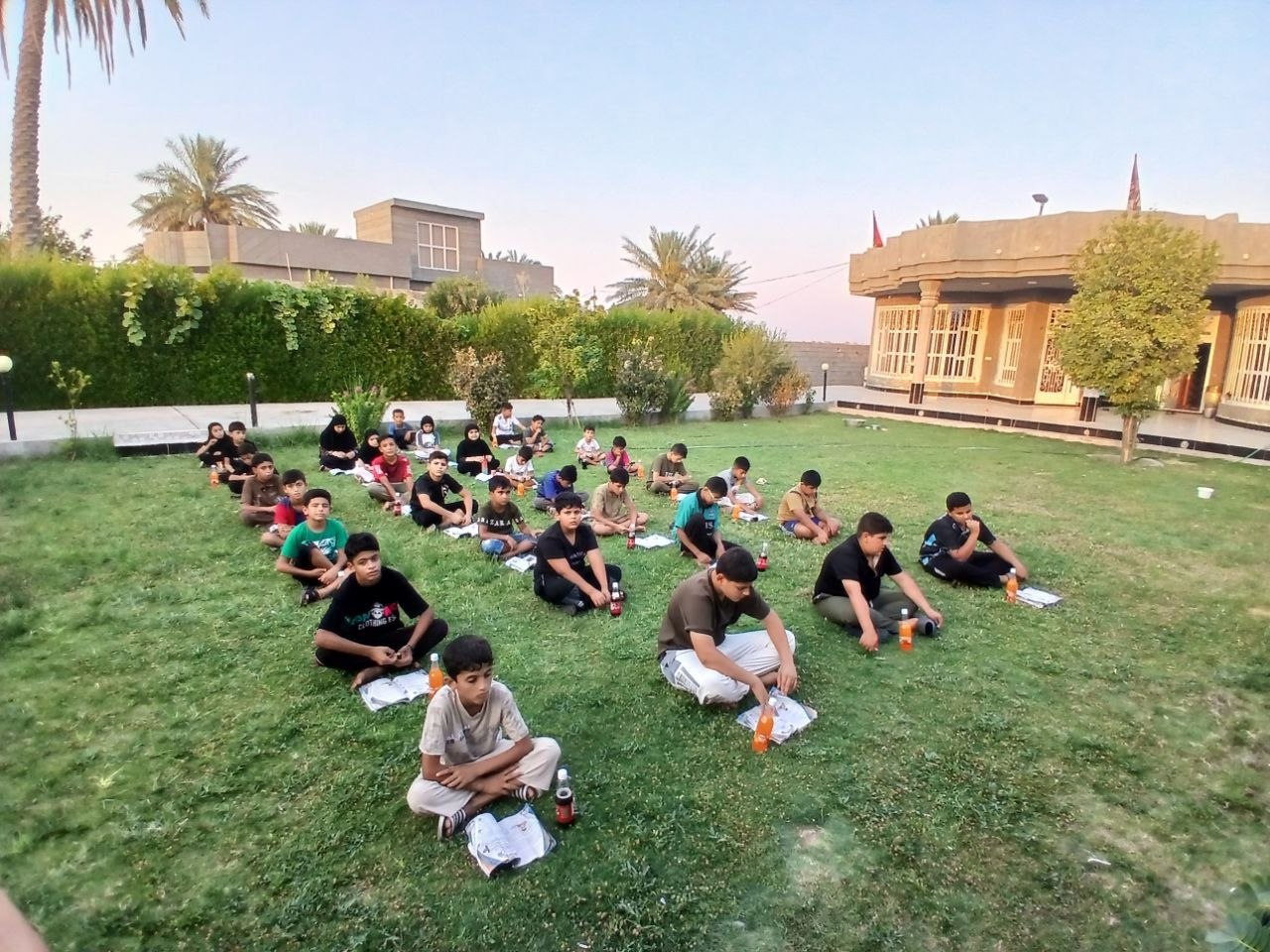 ضمن أنشطته الرعائية والتربوية.. مكتب المرجع اليعقوبي في ديالى يواصل إقامة الدروس العلمية لطلاب مدرسة "أشبال الإمام المنتظر (عج)"