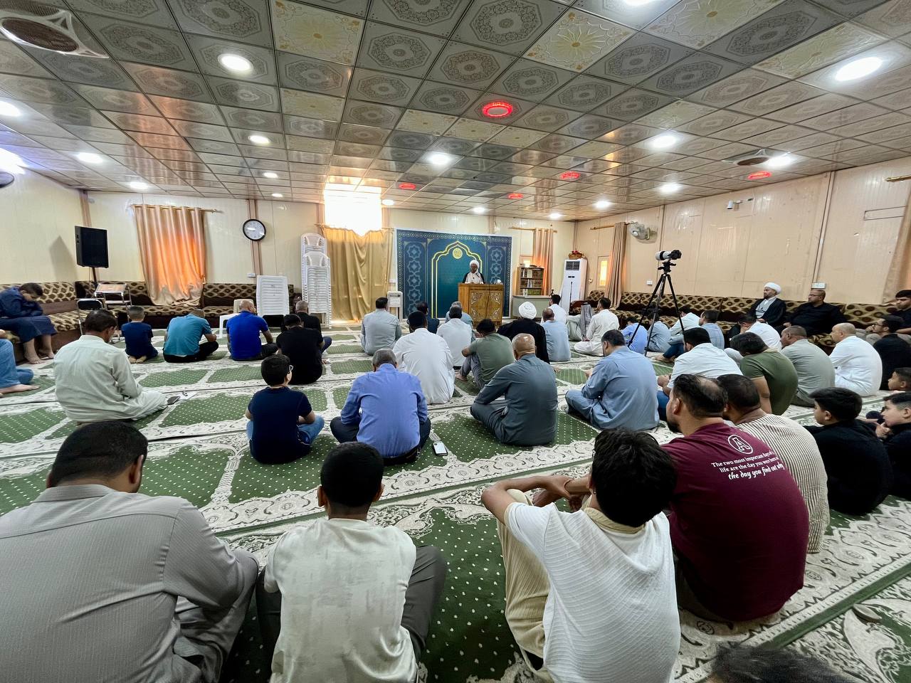  **إقامة صلاة الجمعة المباركة في مقر مكتب المرجعية الدينية بمحافظة بابل**