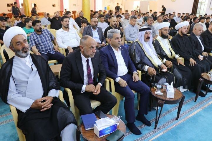 في احتفالية حاشدة بالمقدادية.. مكتب المرجعية بـ "ديالى" يجمع بين البهجة النبوية وتكريم خدَمة الحسين (ع)